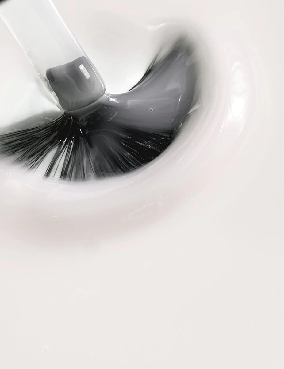 Chantilly - Quick Dry Nail Polish - Image 2