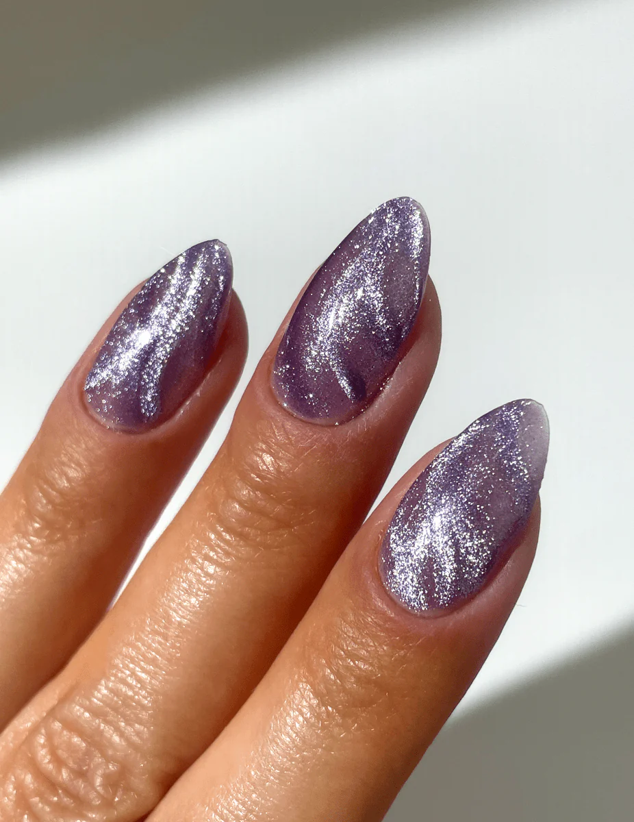 Lavender Haze - Cat Eye Gel Polish - Image 3